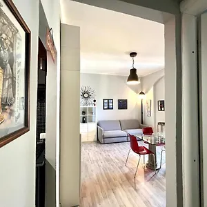 Appartamento Kibilù - Via Thaon De Revel Milano